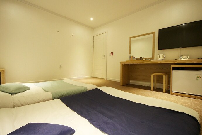 Imagen general del Hotel Jinju Line. Foto 10
