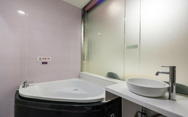 Imagen general del Hotel Jinju M. Foto 2