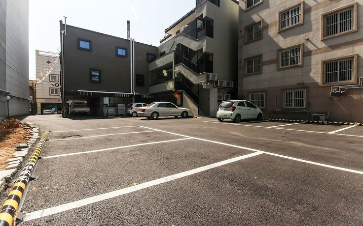 Imagen general del Hotel Jinju Muro. Foto 11