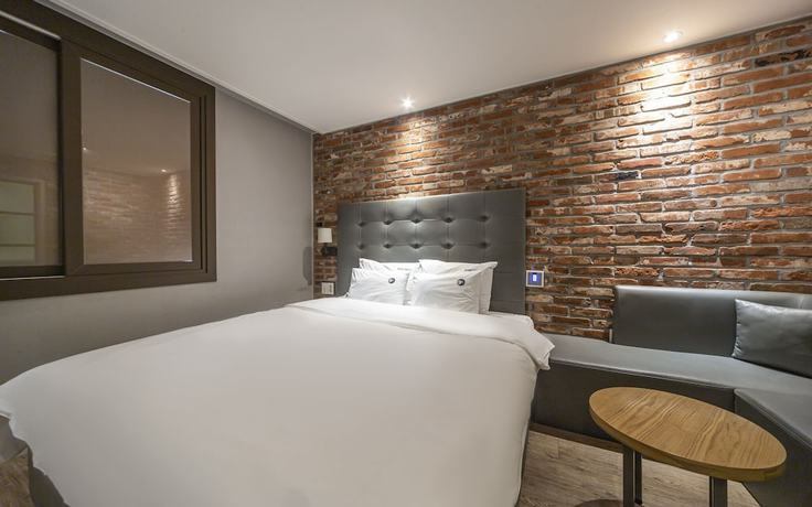 Imagen de la habitación del Hotel Jinju Nine. Foto 10