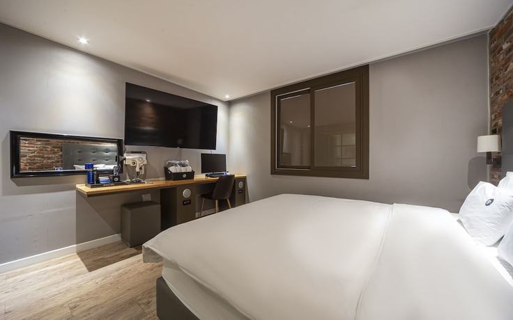 Imagen de la habitación del Hotel Jinju Nine. Foto 14