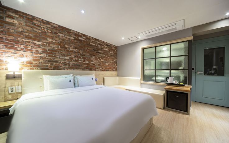 Imagen general del Hotel Jinju Nine. Foto 1