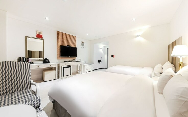 Imagen general del Hotel Jinju Owl. Foto 5