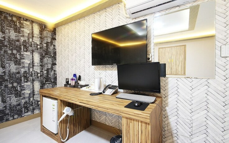Imagen general del Hotel Jinju Queens. Foto 10