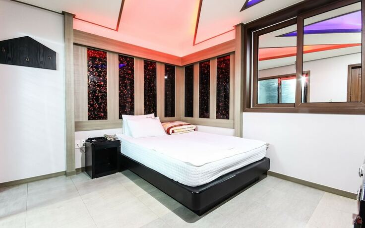 Imagen de la habitación del Hotel Jinju Rock Self Check-in Motel. Foto 3