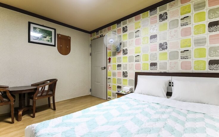 Imagen general del Hotel Jinju Seongju. Foto 12