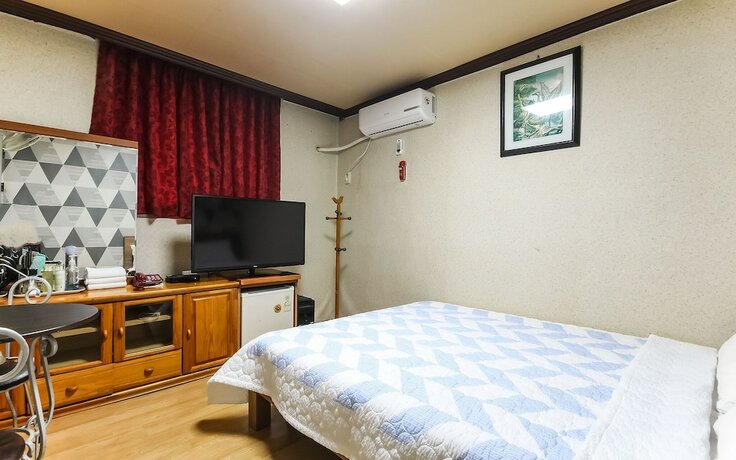 Imagen general del Hotel Jinju Seongju. Foto 14