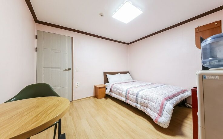 Imagen general del Hotel Jinju Seongju. Foto 15