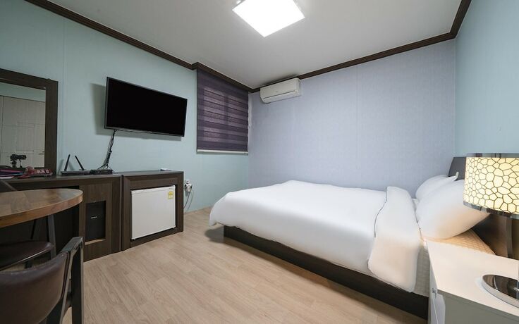 Imagen de la habitación del Hotel Jinju Seongju. Foto 20