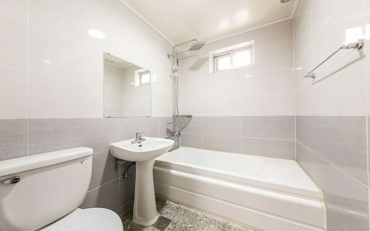 Imagen de la habitación del Hotel Jinju Seongju. Foto 24