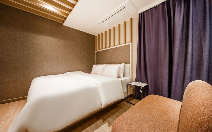 Imagen general del Hotel Jinju Servi. Foto 4