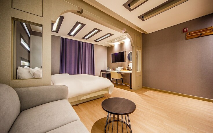 Imagen general del Hotel Jinju Servi. Foto 6