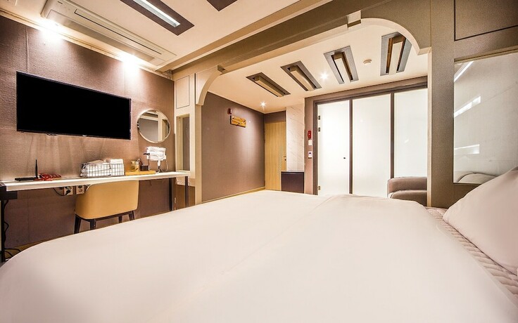 Imagen general del Hotel Jinju Servi. Foto 11
