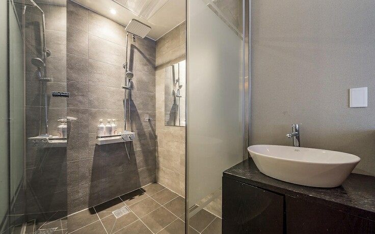 Imagen general del Hotel Jinju Seven. Foto 5