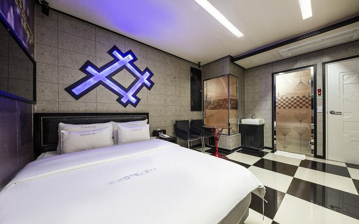 Imagen de la habitación del Hotel Jinju Sky. Foto 18