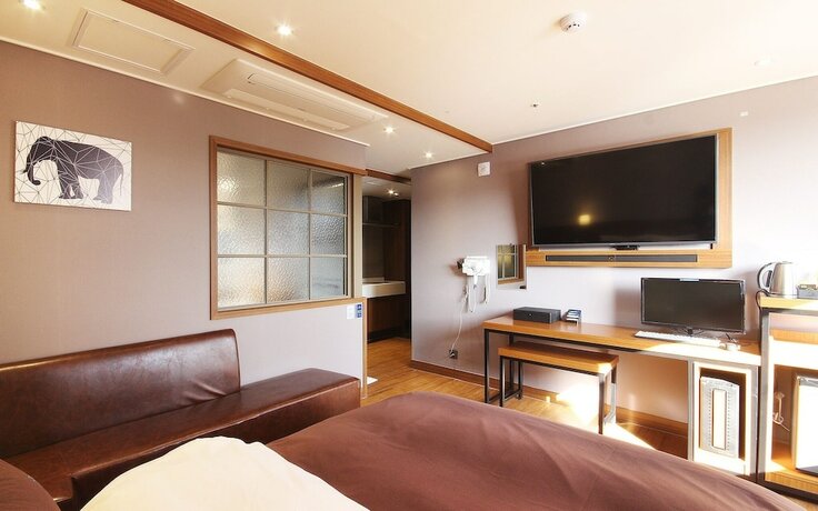 Imagen de la habitación del Hotel Jinju The Cloud. Foto 15