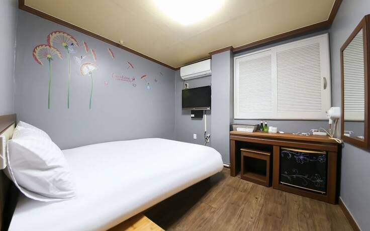Imagen general del Hotel Jinju The First. Foto 7