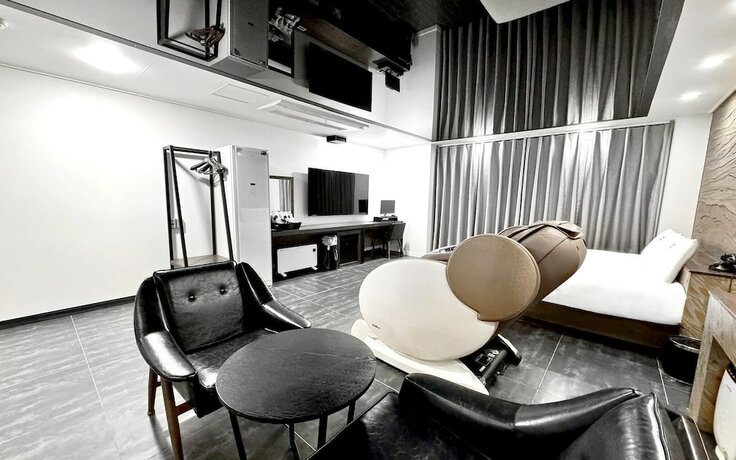 Imagen general del Hotel Jinju The V. Foto 5
