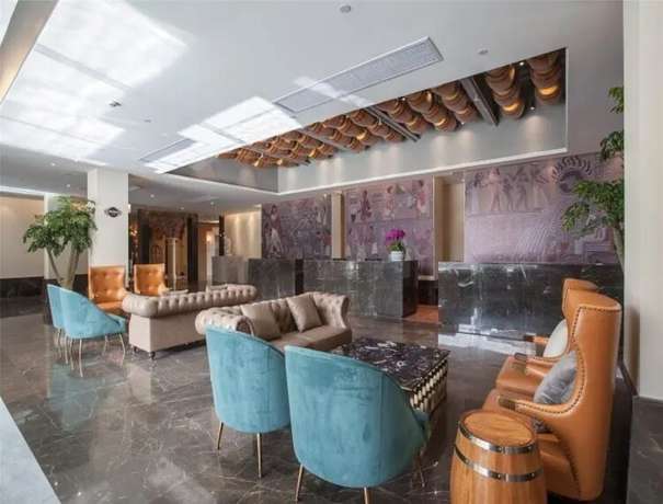 Imagen del bar/restaurante del Hotel Jinling Landscape Beer Hot Spring. Foto 2