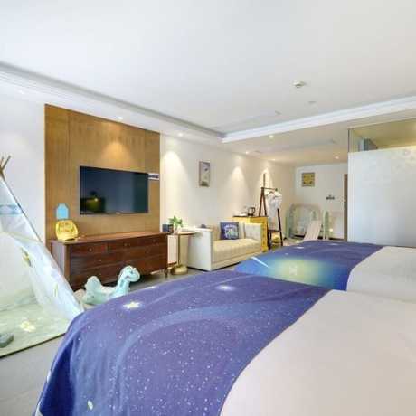 Imagen de la habitación del Hotel Jinling Landscape Beer Hot Spring. Foto 8