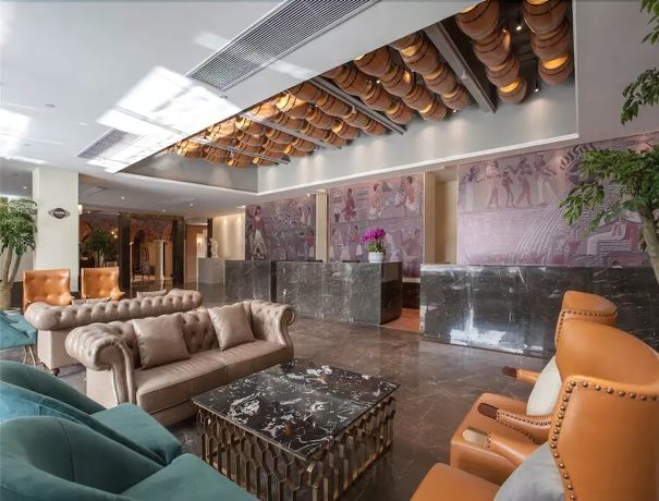 Imagen del bar/restaurante del Hotel Jinling Landscape Beer Hot Spring. Foto 3