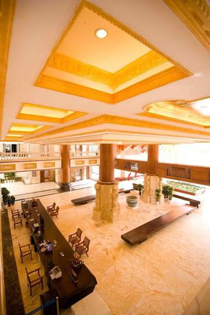 Imagen de los interiores del Hotel Jinling Museum Spa Hotel. Foto 18