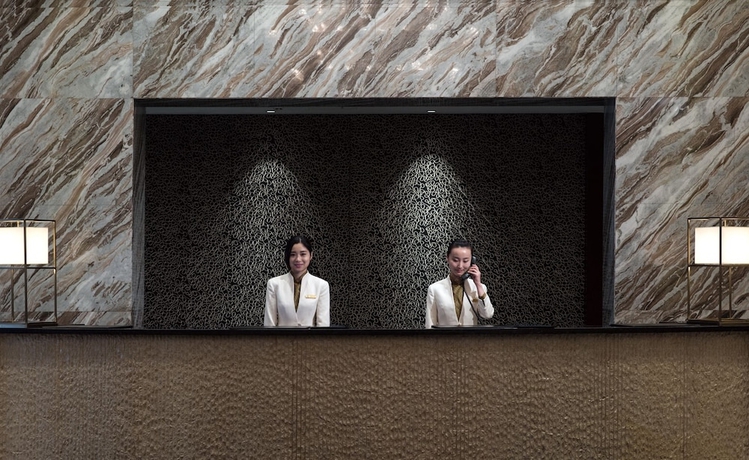 Imagen de los interiores del Hotel Jinling Riverside Nanjing. Foto 19