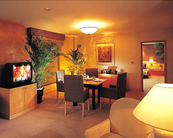 Imagen de la habitación del Hotel Jinling Riverside Nanjing. Foto 16