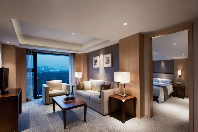 Imagen de la habitación del Hotel Jinling Riverside Nanjing. Foto 17