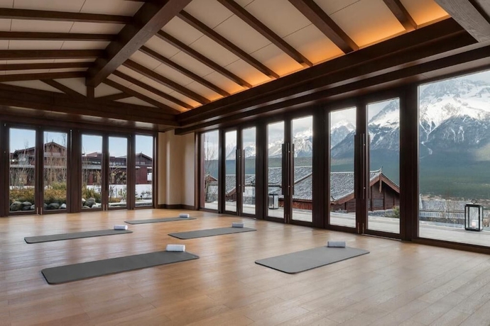 Imagen de los interiores del Hotel Jinmao Purelax Mountain Lijiang. Foto 18