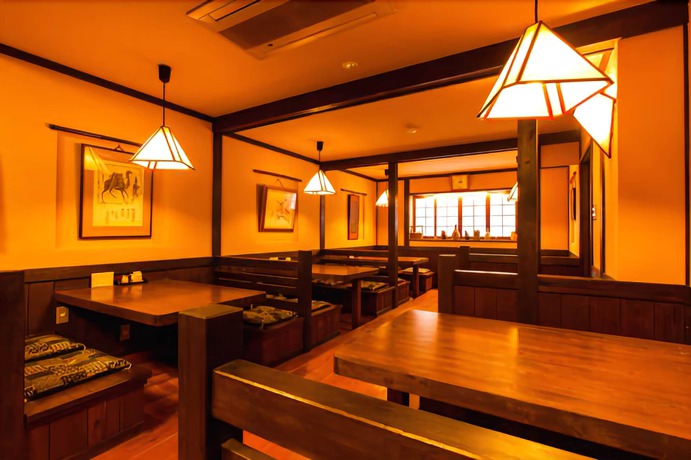 Imagen del bar/restaurante del Hotel Jinpuso. Foto 5