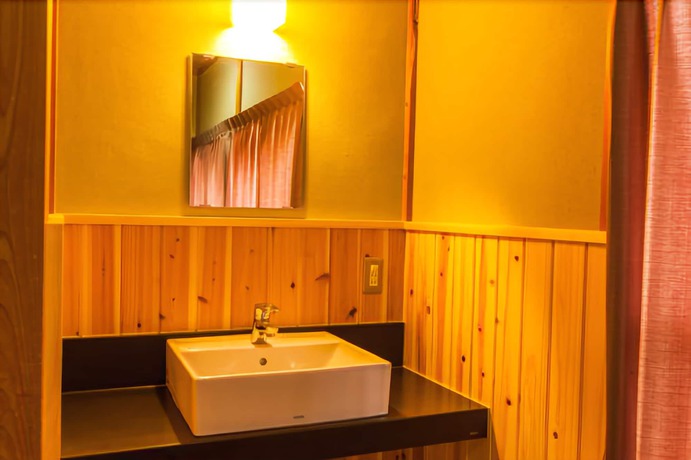 Imagen de la habitación del Hotel Jinpuso. Foto 13