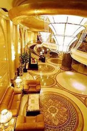 Imagen de los interiores del Hotel Jinrong International. Foto 18