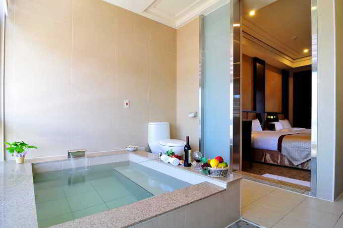 Imagen de la habitación del Hotel Jinshan Bay Hot Spring Resort. Foto 8