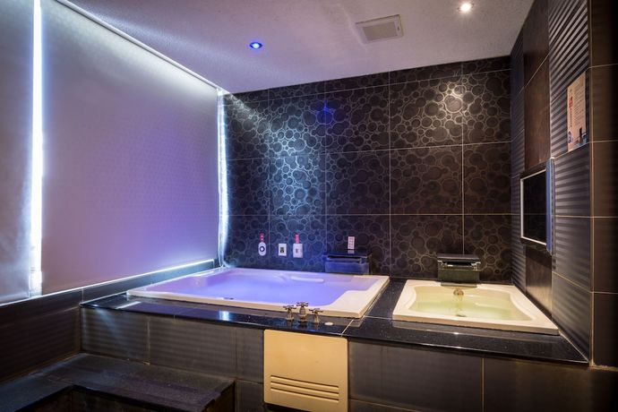 Imagen de la habitación del Hotel Jinspa Resort. Foto 13