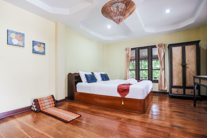 Imagen de la habitación del Hotel Jintana Resort. Foto 5