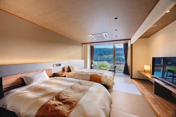 Imagen de la habitación del Hotel Jinzukyo Kasuga Onsen Tominowa. Foto 4