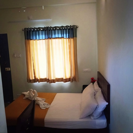 Imagen de la habitación del Hotel Jippus Galaxy. Foto 12