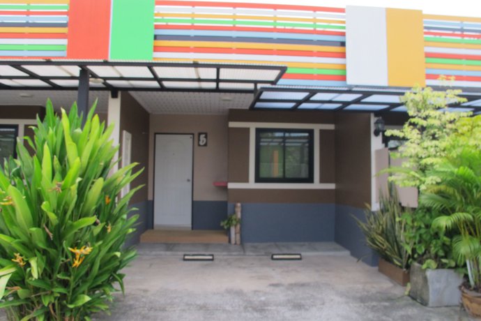 Imagen de los exteriores del Hotel Jirapa Modern Resort. Foto 18