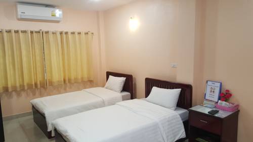 Imagen de la habitación del Hotel Jirasin and Apartment. Foto 5