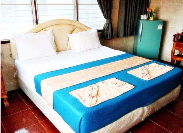 Imagen de la habitación del Hotel Jirawan. Foto 8