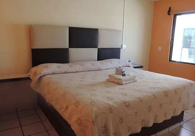 Imagen de la habitación del Hotel Jireh. Foto 11