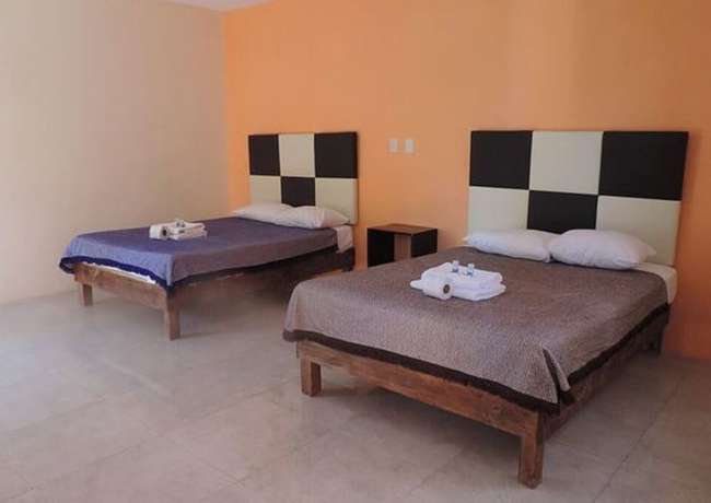 Imagen de la habitación del Hotel Jireh. Foto 12