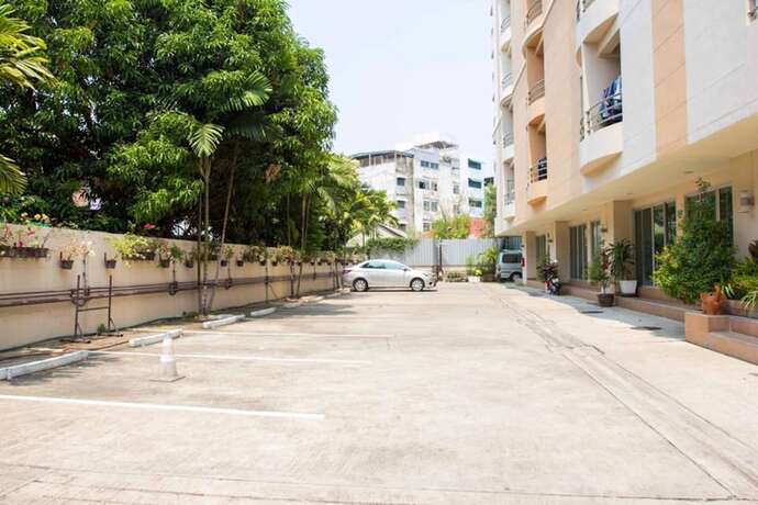 Imagen general del Hotel Jitthamas Residence. Foto 16