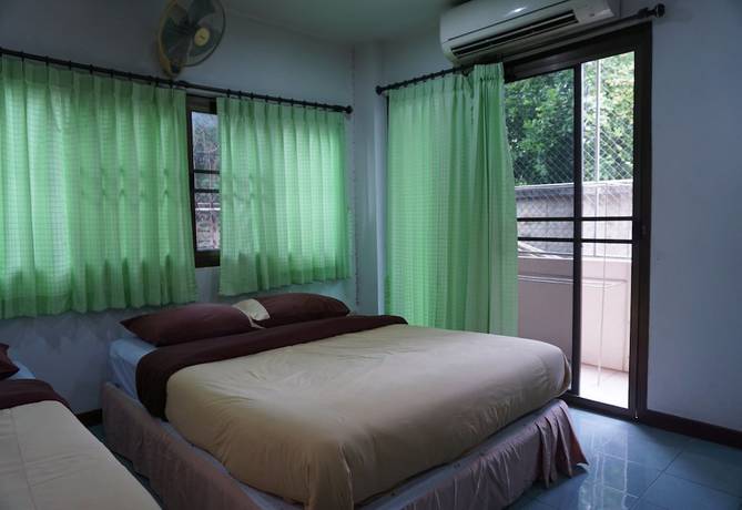 Imagen de la habitación del Hotel Jittrawadee. Foto 5