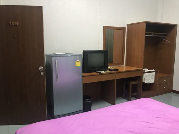 Imagen de la habitación del Hotel Jittrawadee. Foto 12