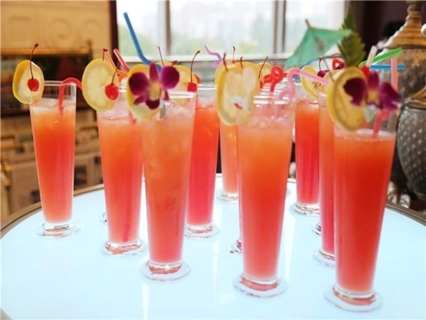 Imagen del bar/restaurante del Hotel Jiuhua Jin Jiang International. Foto 5