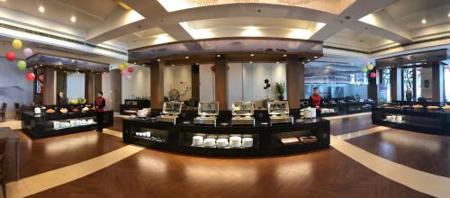 Imagen general del Hotel Jiuhua Mountain Julong. Foto 4