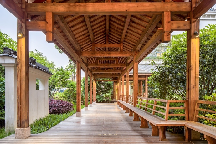 Imagen de los exteriores del Hotel Jiuhua Mountain Xifeng. Foto 16