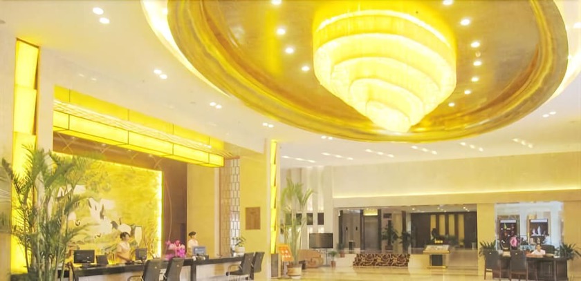 Imagen de la habitación del Hotel Jiuhuashan Center. Foto 4